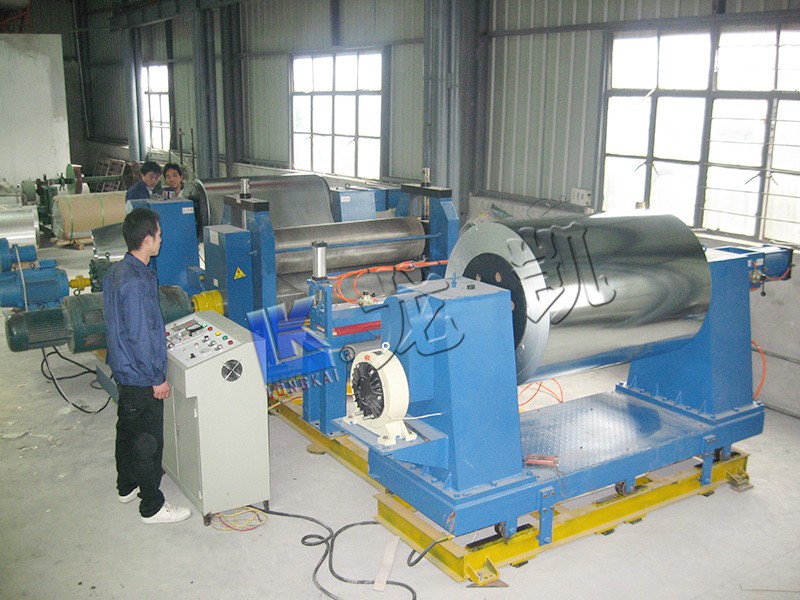 Embossed aluminum colored steel wire