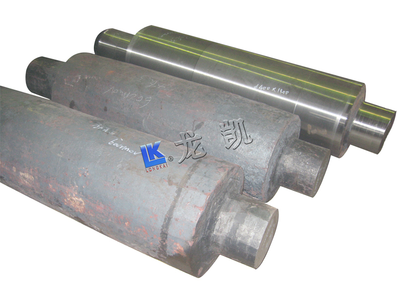 Alloy steel forging roll blank